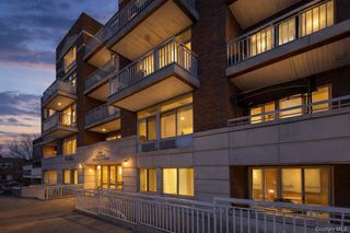 3717 111th Street 4F, Corona, NY 11368