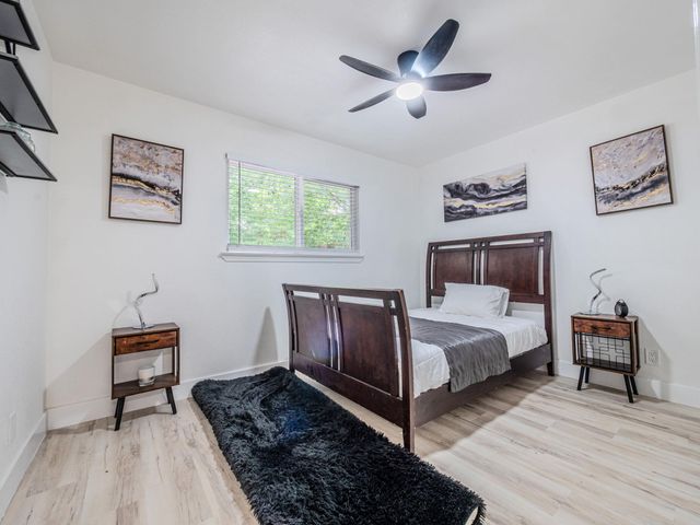 2306 Peppertree CT, Austin, TX 78744
