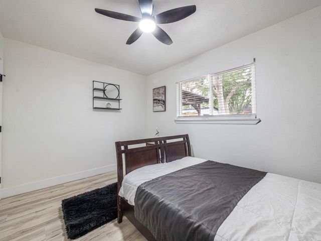 2306 Peppertree CT, Austin, TX 78744