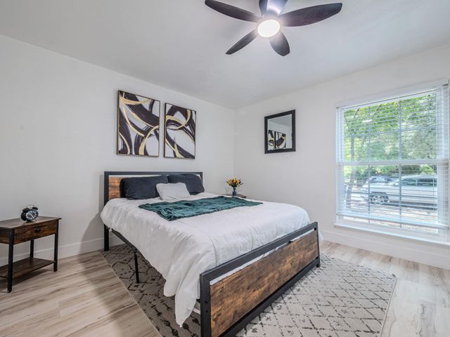 2306 Peppertree CT, Austin, TX 78744