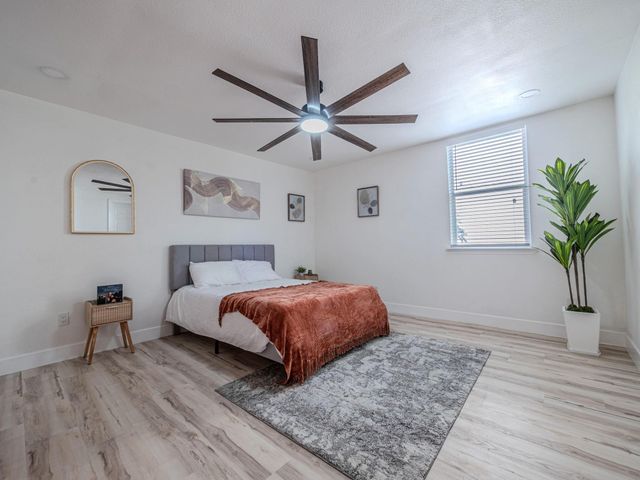 2306 Peppertree CT, Austin, TX 78744