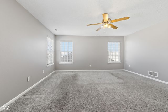 584 Springtree Lane, Avon, IN 46123