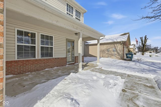 584 Springtree Lane, Avon, IN 46123