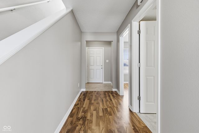 584 Springtree Lane, Avon, IN 46123