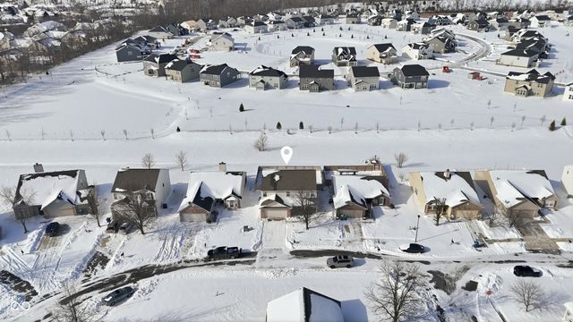 584 Springtree Lane, Avon, IN 46123