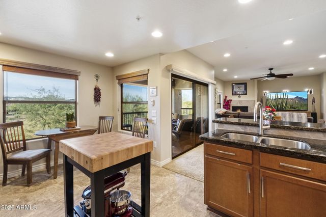 21320 N 56TH Street 2110, Phoenix, AZ 85054