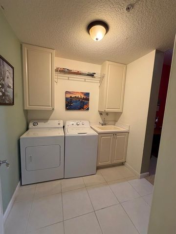38 E Harbour Isle Dr Drive E 106, Fort Pierce, FL 34949