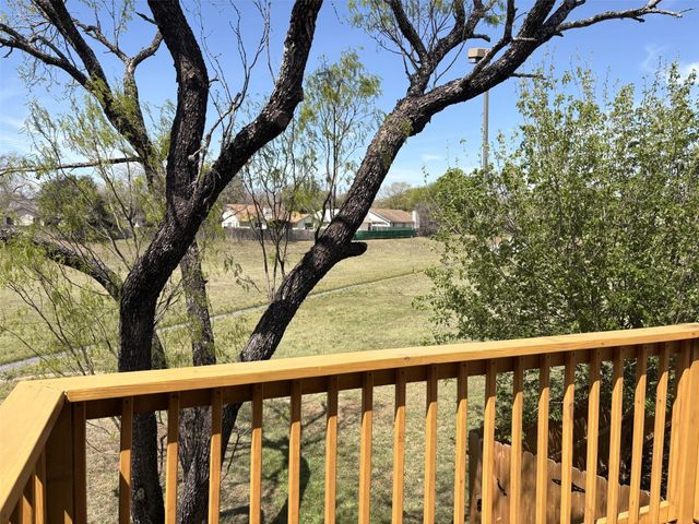 9902 Roxanna DR D, Austin, TX 78748