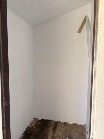 9902 Roxanna DR D, Austin, TX 78748