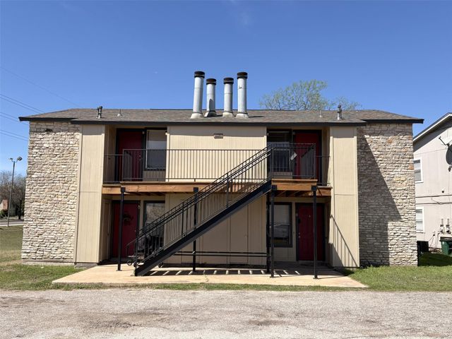 9902 Roxanna DR D, Austin, TX 78748