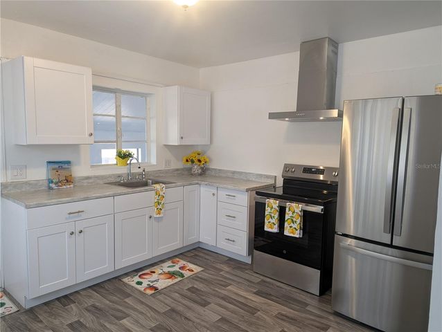 3834 DR MARTIN LUTHER KING JR STREET S, St Petersburg, FL 33705