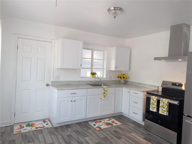 3834 DR MARTIN LUTHER KING JR STREET S, St Petersburg, FL 33705