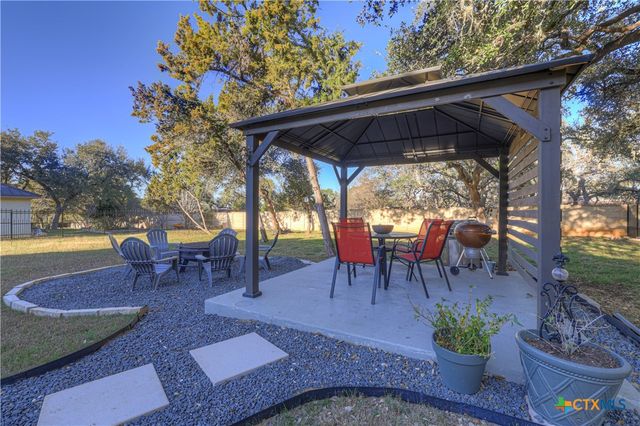 1730 Bella Vista, Canyon Lake, TX 78133