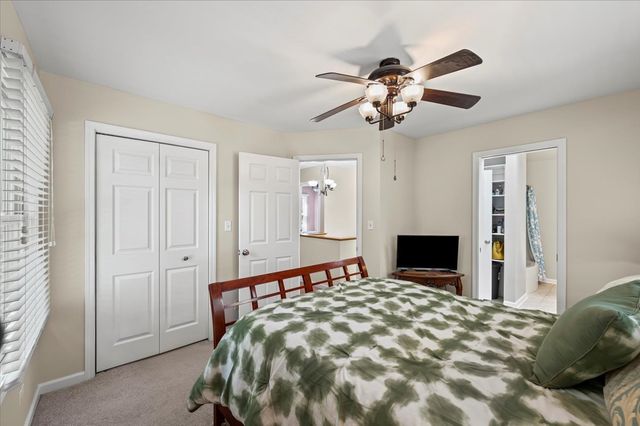 8449 N Kedvale Avenue, Skokie, IL 60076