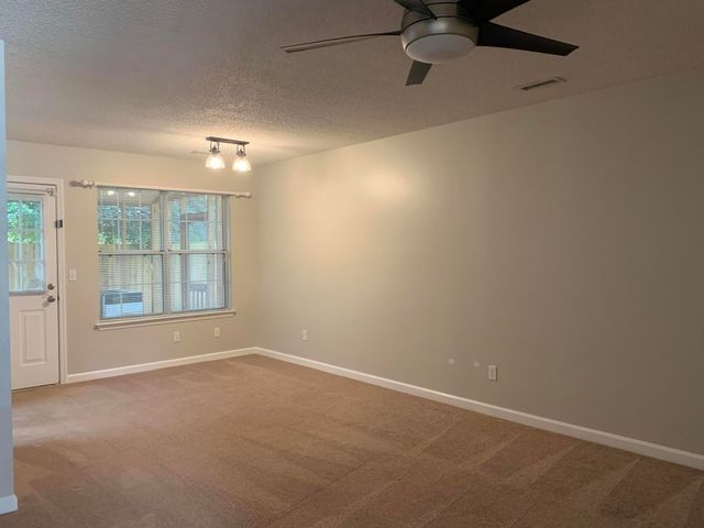 7520 Eric Drive, Chattanooga, TN 37421