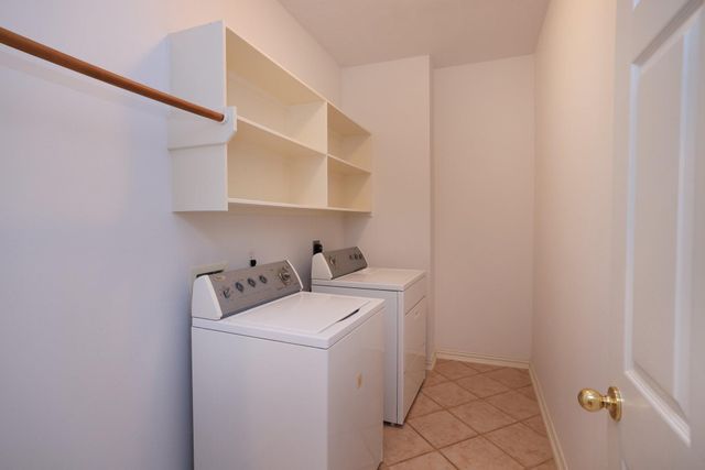 17222 Leeside Drive, Tomball, TX 77377