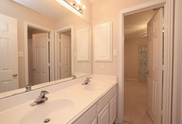 17222 Leeside Drive, Tomball, TX 77377