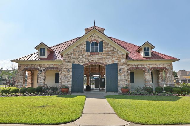 17222 Leeside Drive, Tomball, TX 77377