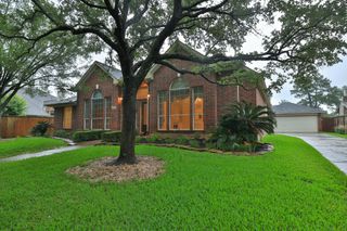 17222 Leeside Drive, Tomball, TX 77377