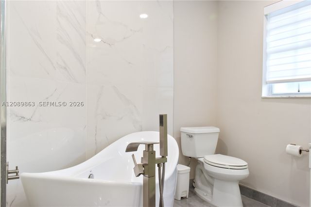 4759 NW 98th Pl, Doral, FL 33178