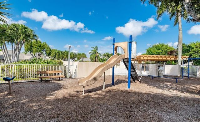 4759 NW 98th Pl, Doral, FL 33178