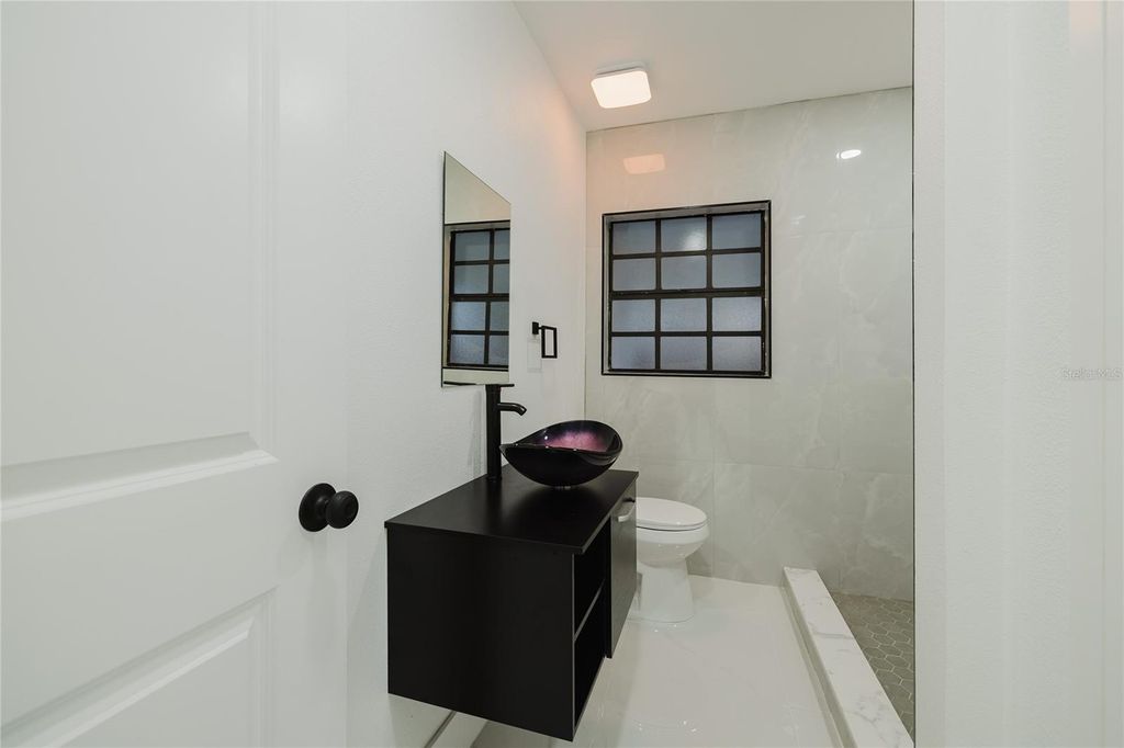 Image 30 of property listing at 3546 BOCA CIEGA DRIVE N, St Petersburg, FL 33710