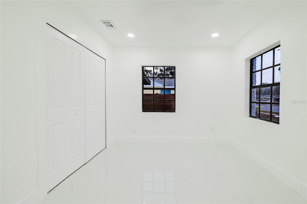 Image 32 of property listing at 3546 BOCA CIEGA DRIVE N, St Petersburg, FL 33710