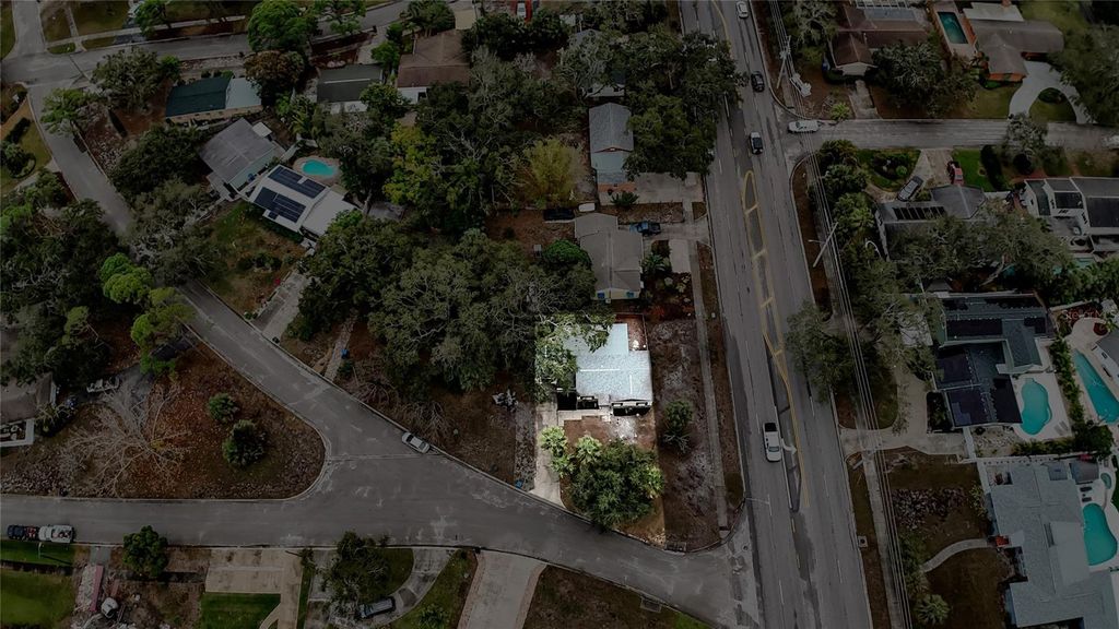 Image 40 of property listing at 3546 BOCA CIEGA DRIVE N, St Petersburg, FL 33710