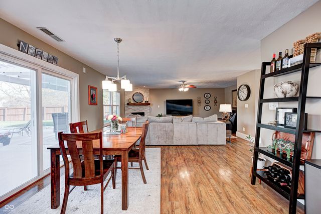 3176 S Parker Lane, New Palestine, IN 46163