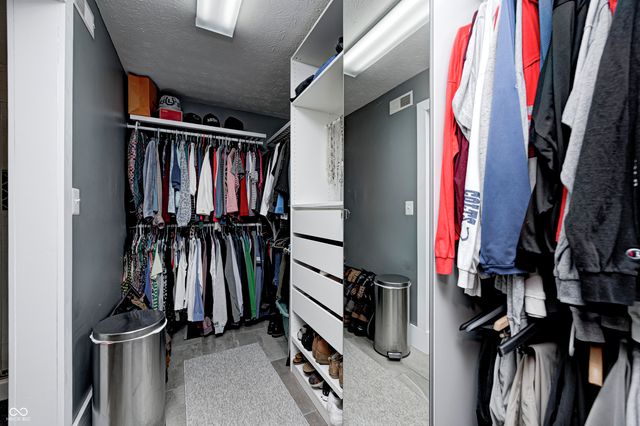 3176 S Parker Lane, New Palestine, IN 46163