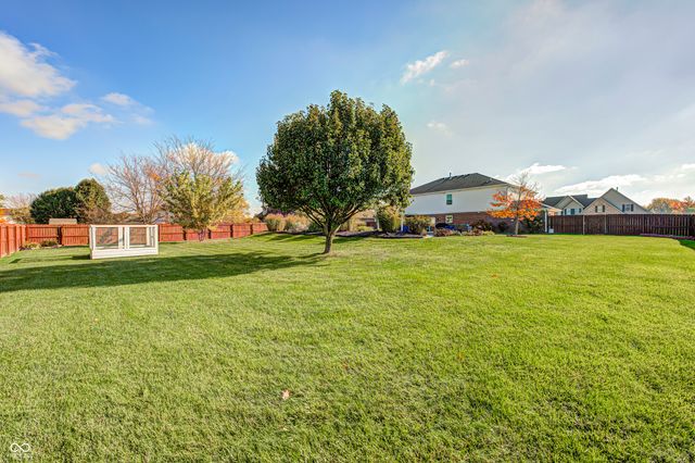 3176 S Parker Lane, New Palestine, IN 46163