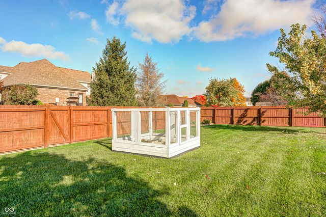 3176 S Parker Lane, New Palestine, IN 46163