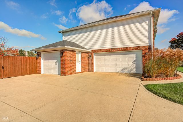 3176 S Parker Lane, New Palestine, IN 46163