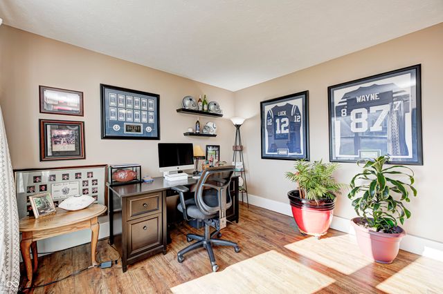 3176 S Parker Lane, New Palestine, IN 46163