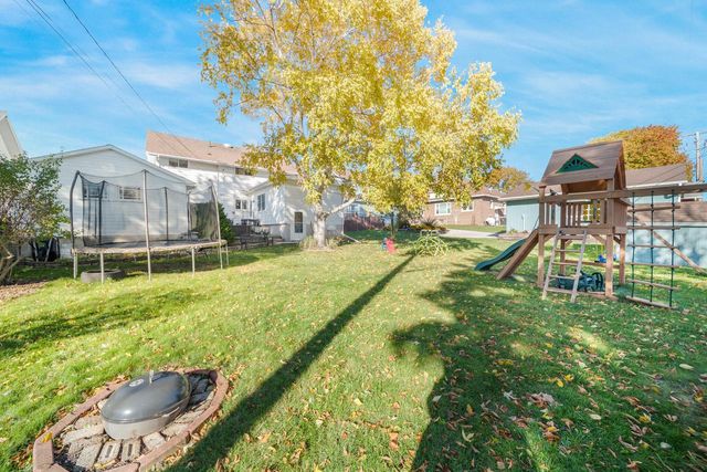127 Hein AVENUE, Plymouth, WI 53073