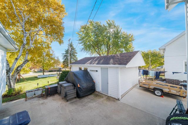 127 Hein AVENUE, Plymouth, WI 53073