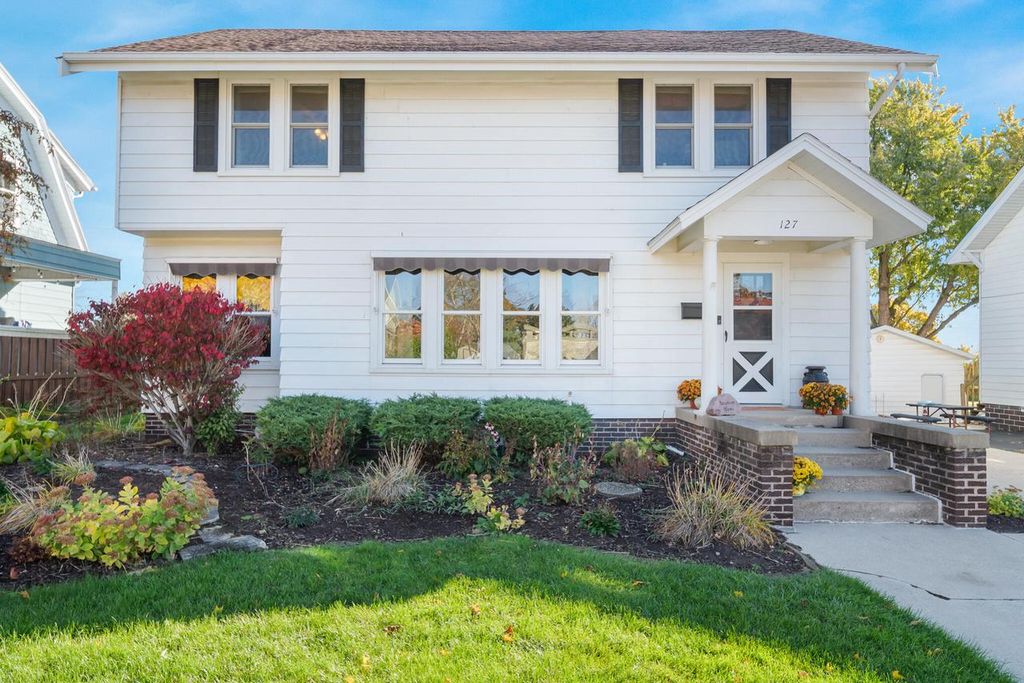 127 Hein AVENUE, Plymouth, WI 53073