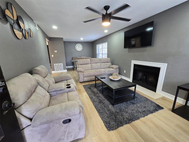 4032 TUMBLE WOOD TRAIL 103, Tampa, FL 33613