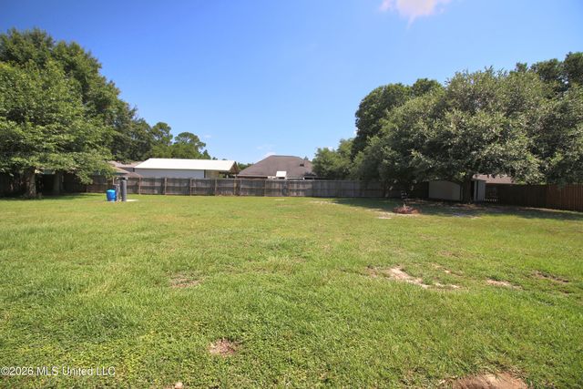 8308 Clamshell Avenue, Ocean Springs, MS 39564