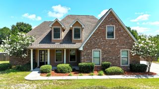 8308 Clamshell Avenue, Ocean Springs, MS 39564
