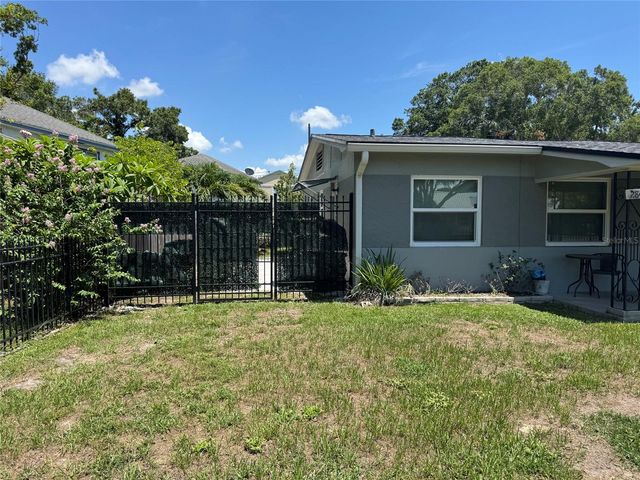 2845 9TH AVENUE N, St Petersburg, FL 33713