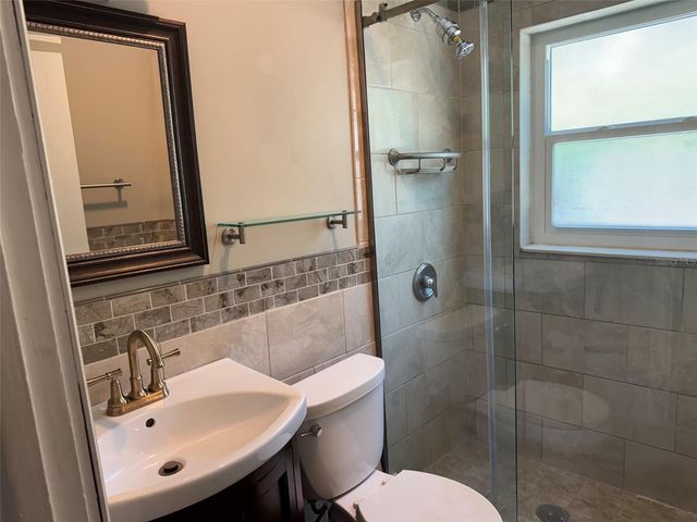 2845 9TH AVENUE N, St Petersburg, FL 33713