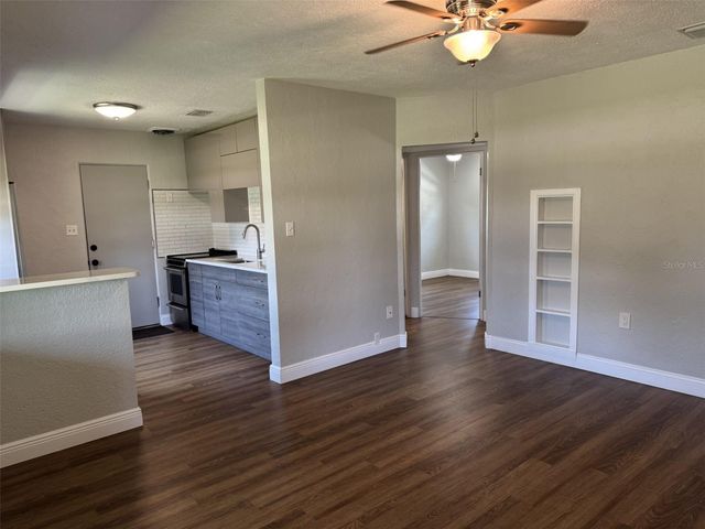 2845 9TH AVENUE N, St Petersburg, FL 33713