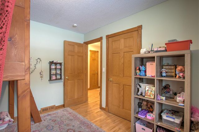 7768 Carole Drive, Circle Pines, MN 55014