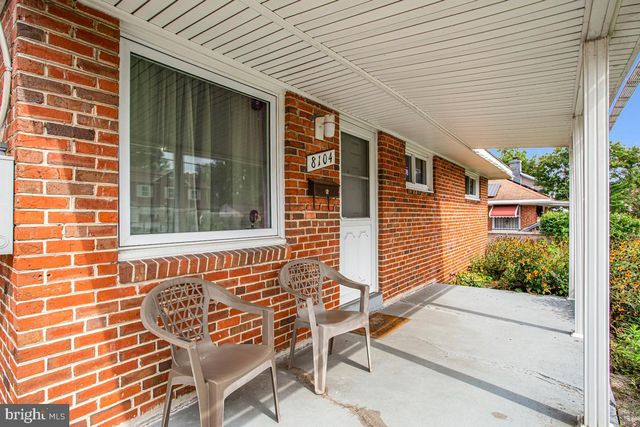 8104 RIGGS RD, Hyattsville, MD 20783