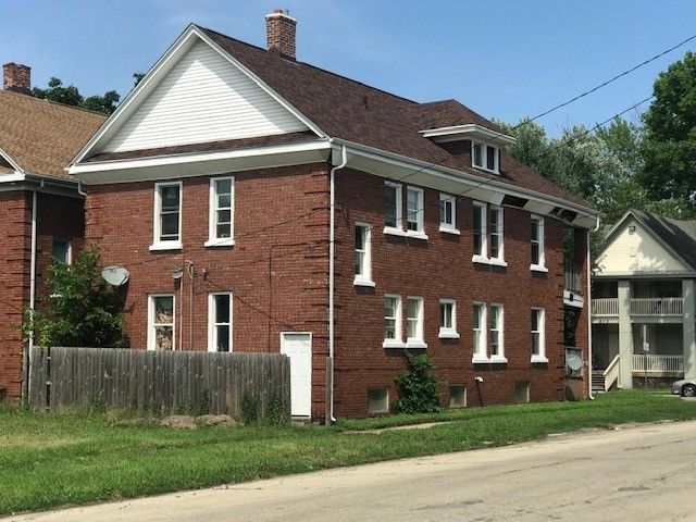 602-604 Woodlawn Avenue, Rockford, IL 61103