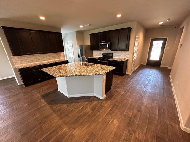 3822 Canyon Shore Lane, Missouri City, TX 77459