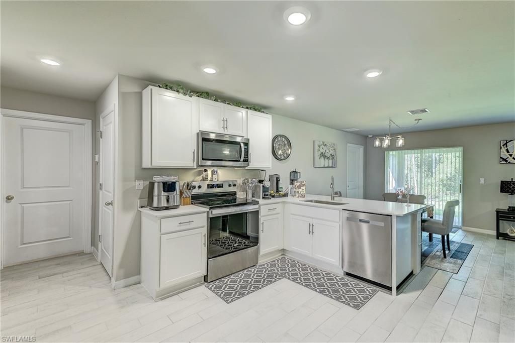 806 Gaylord AVE S, LEHIGH ACRES, FL 33974 — photo 4