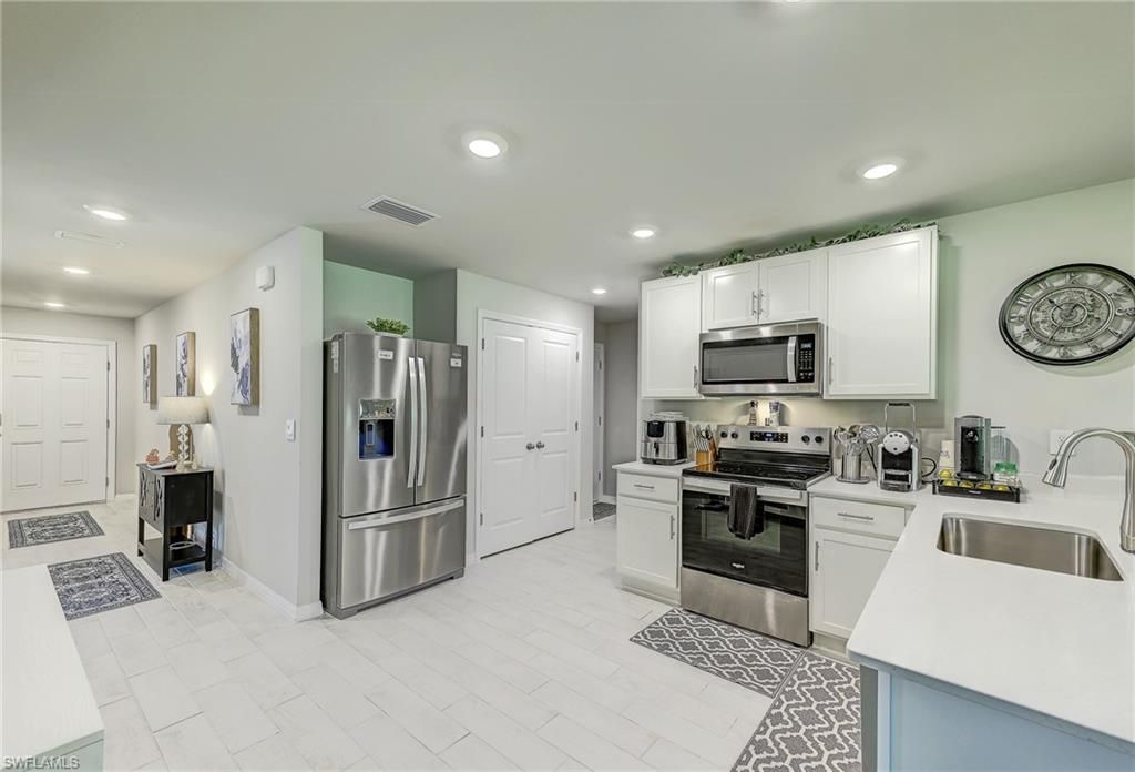 806 Gaylord AVE S, LEHIGH ACRES, FL 33974 — photo 5