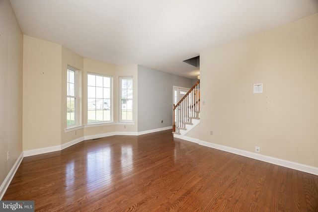 1 WINSLOW DR, Phoenixville, PA 19460